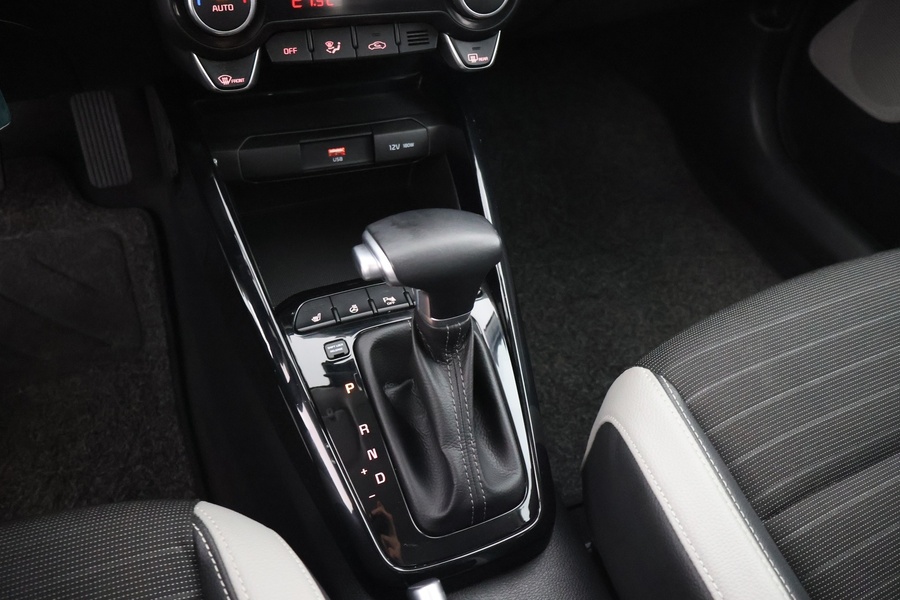 Kia Stonic vaihtoauto