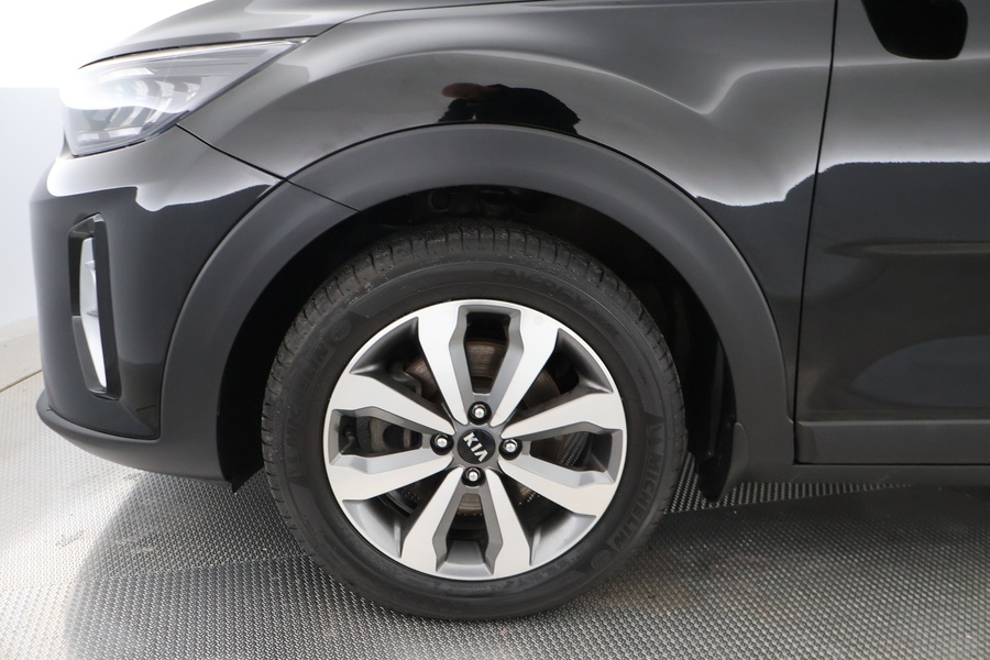 Kia Stonic vaihtoauto