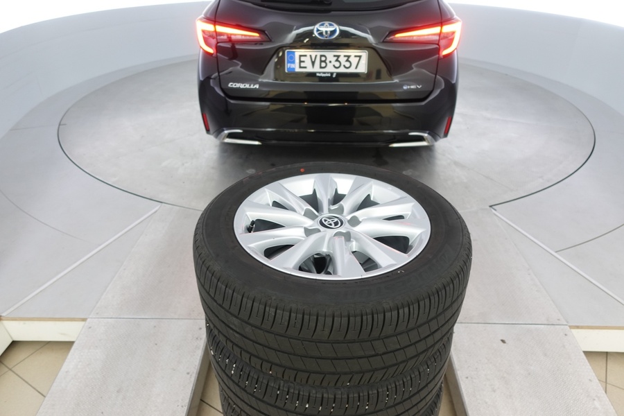 Toyota Corolla vaihtoauto