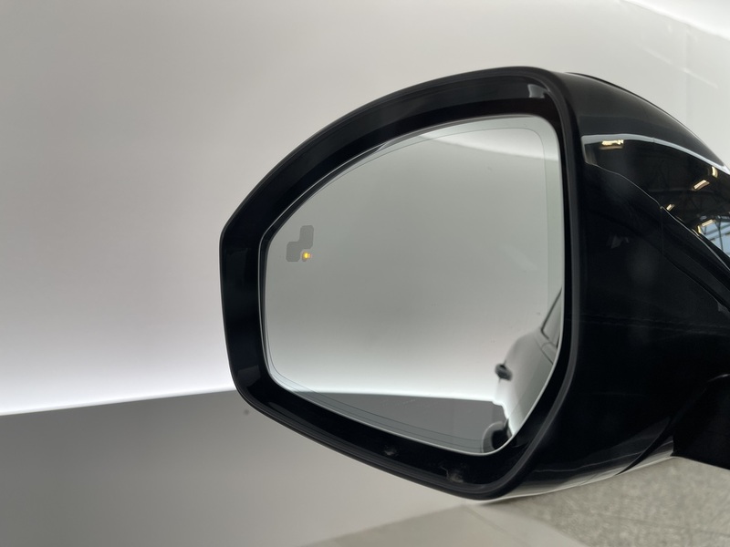 Jaguar F-PACE vaihtoauto