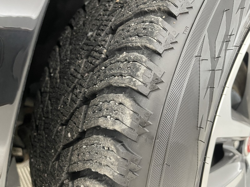 Jaguar F-PACE vaihtoauto