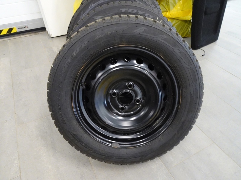 Kia Stonic vaihtoauto