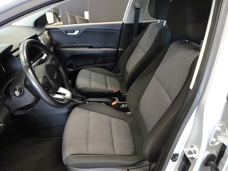 Kia Stonic vaihtoauto