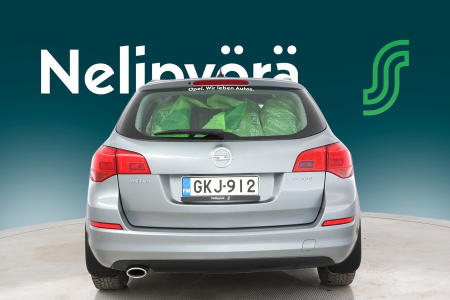 Opel Astra vaihtoauto