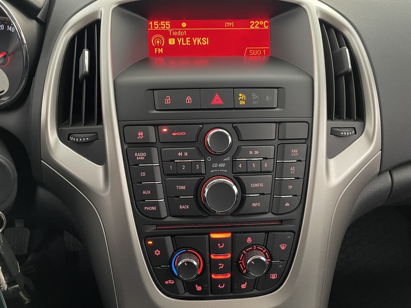 Opel Astra vaihtoauto