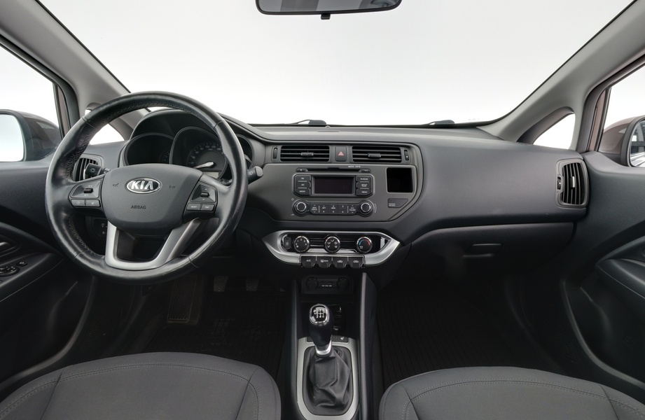 Kia Rio vaihtoauto