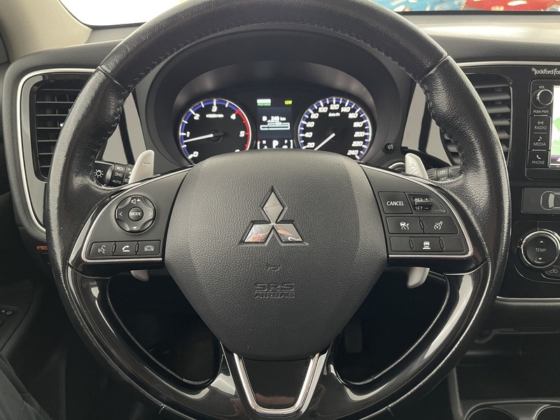 Mitsubishi Outlander vaihtoauto