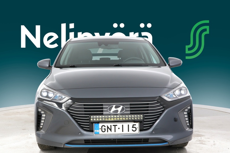 Hyundai IONIQ plug-in vaihtoauto