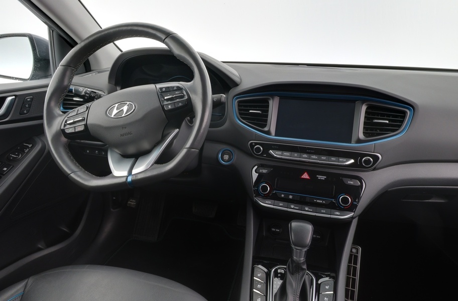 Hyundai IONIQ plug-in vaihtoauto