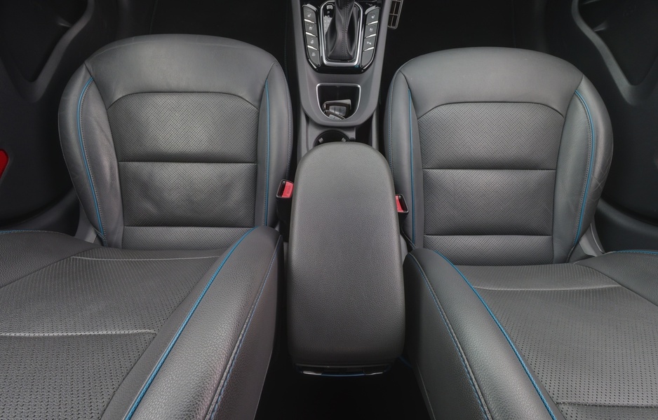 Hyundai IONIQ plug-in vaihtoauto