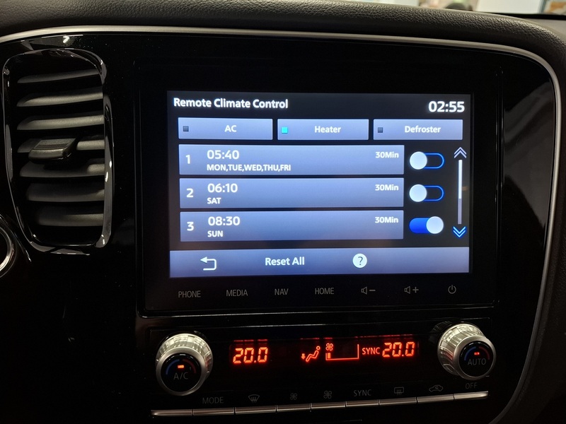 Mitsubishi Outlander PHEV vaihtoauto