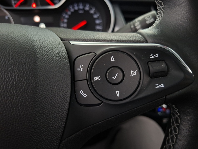 Opel Crossland vaihtoauto