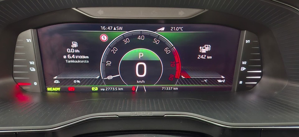 Skoda Superb vaihtoauto