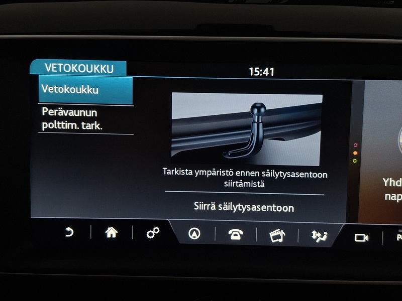 Jaguar F-PACE vaihtoauto