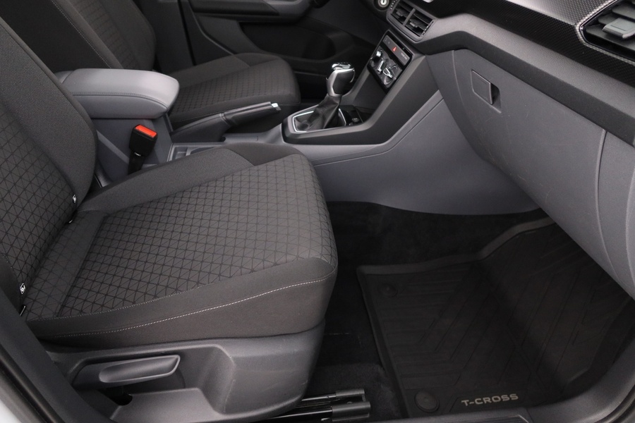 Volkswagen T-Cross vaihtoauto