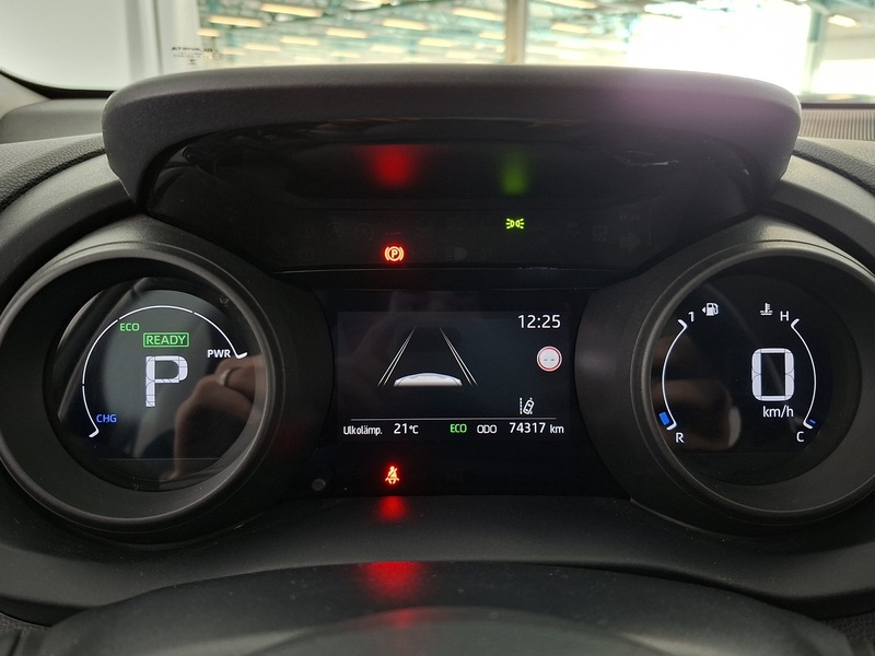 Toyota Yaris vaihtoauto