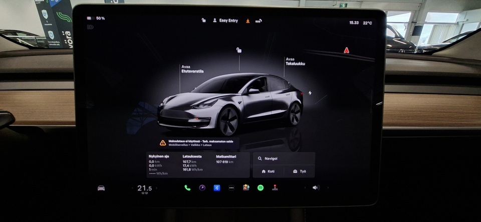Tesla Model 3 vaihtoauto