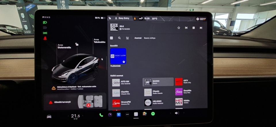 Tesla Model 3 vaihtoauto