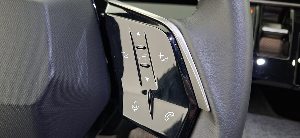 Peugeot E-3008 vaihtoauto