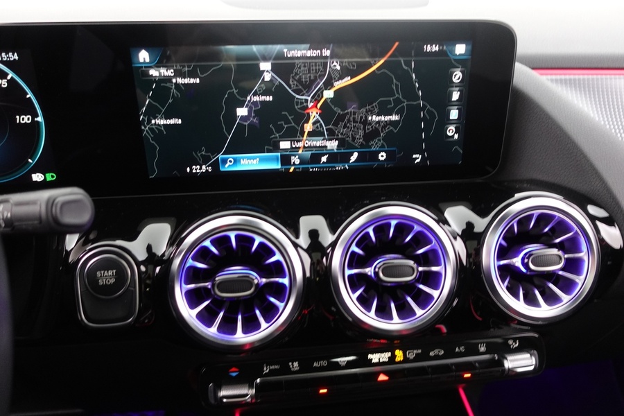 Mercedes-Benz EQA vaihtoauto