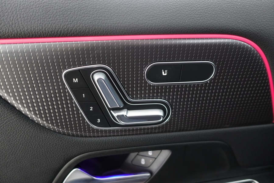 Mercedes-Benz EQA vaihtoauto