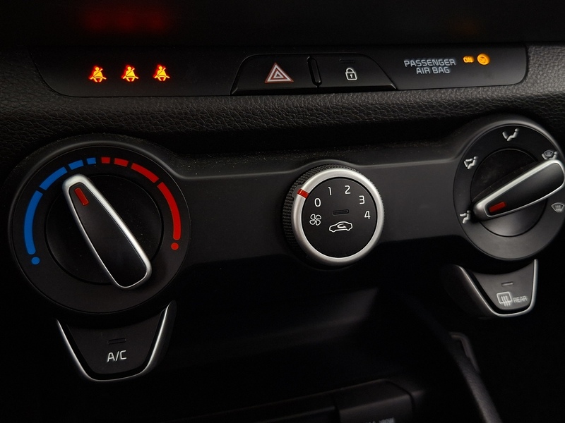 Kia Stonic vaihtoauto