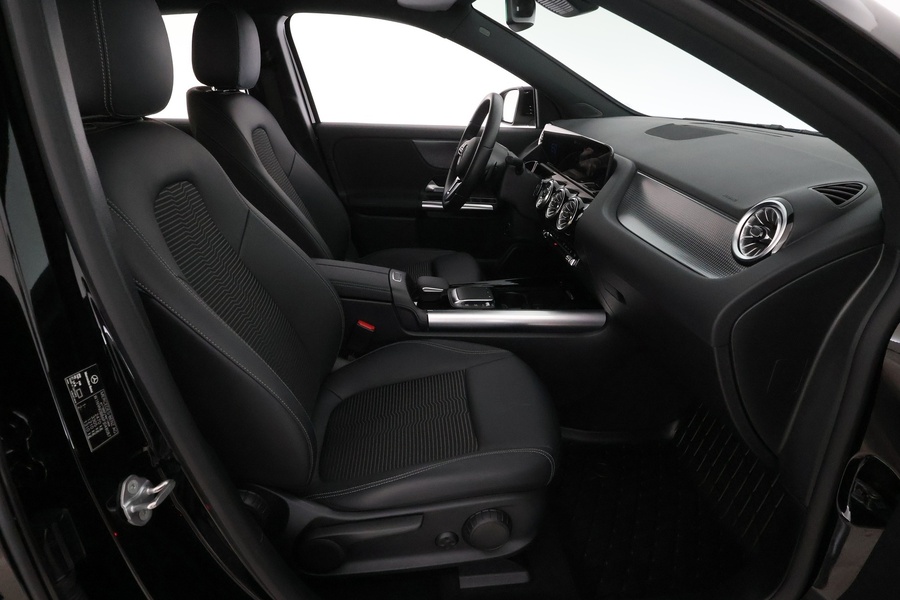 Mercedes-Benz EQA vaihtoauto