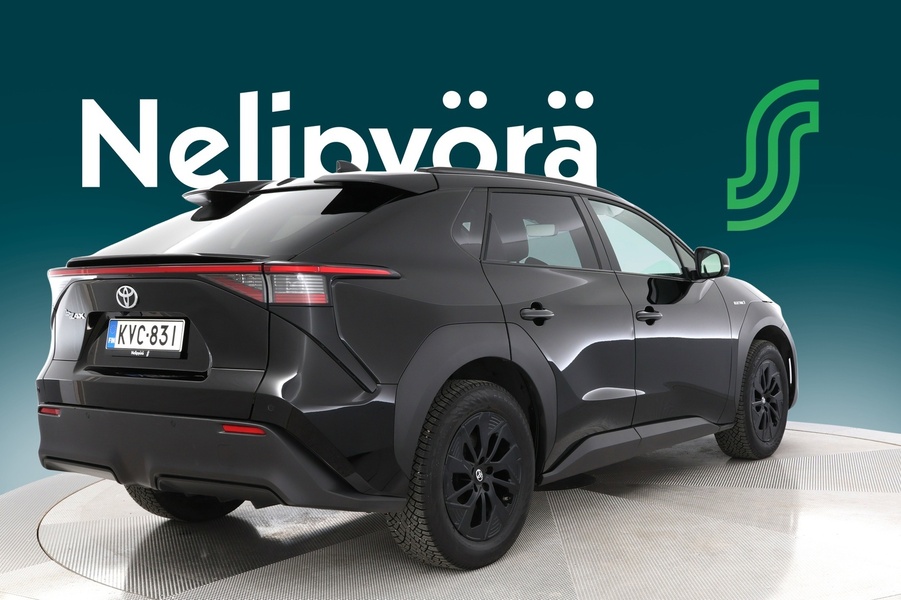 Toyota bZ4X vaihtoauto