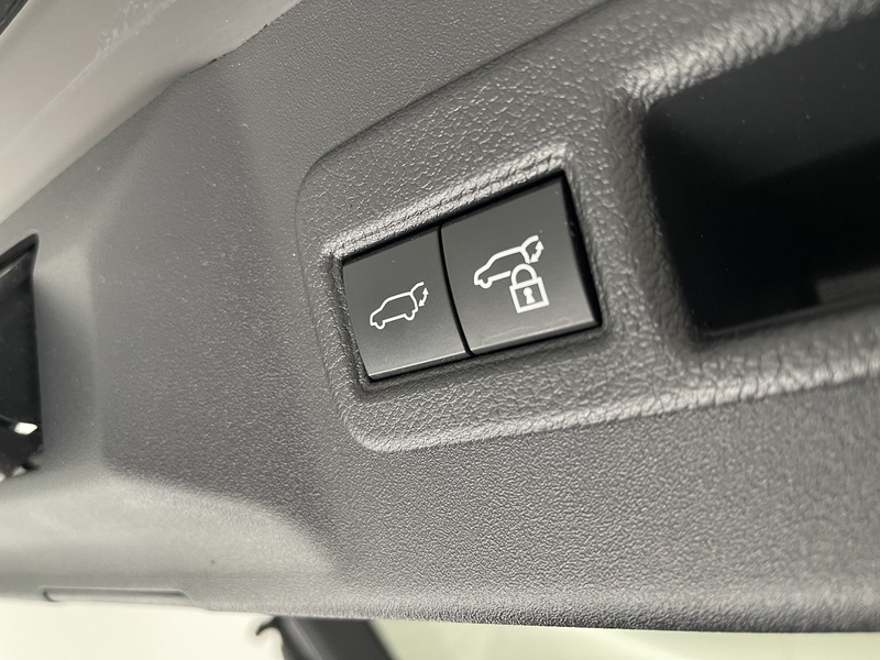 Toyota bZ4X vaihtoauto