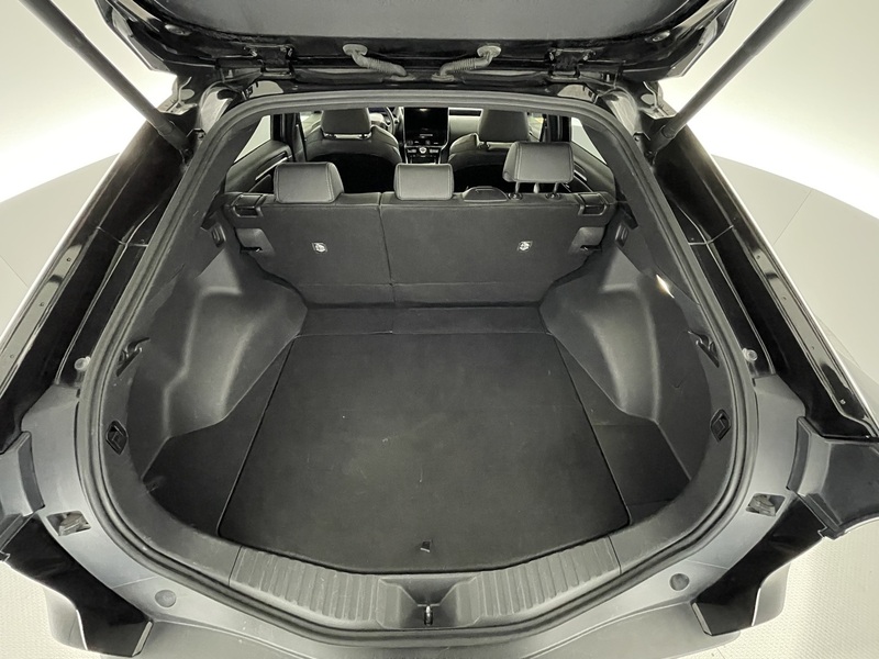 Toyota bZ4X vaihtoauto