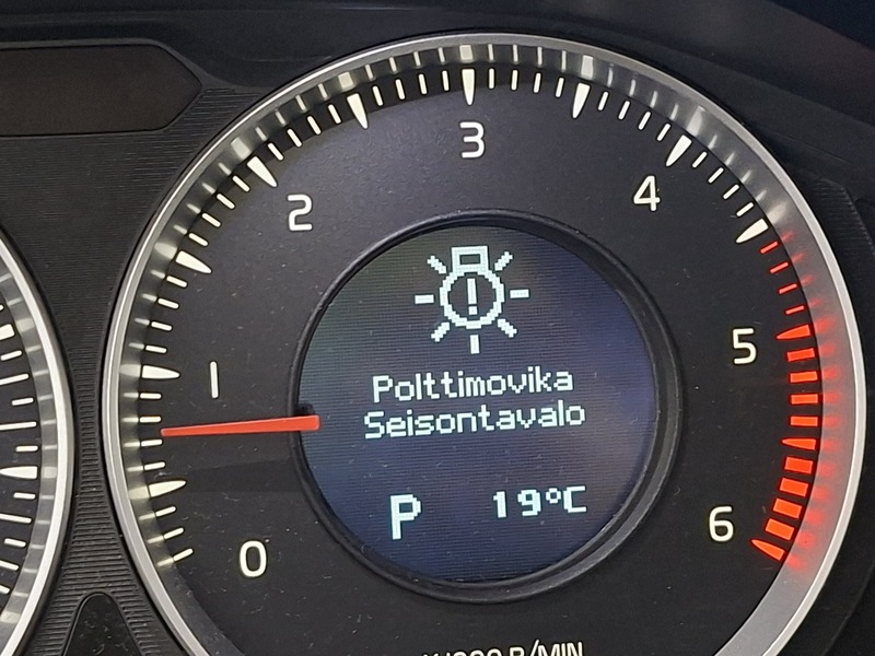 Volvo V70 vaihtoauto