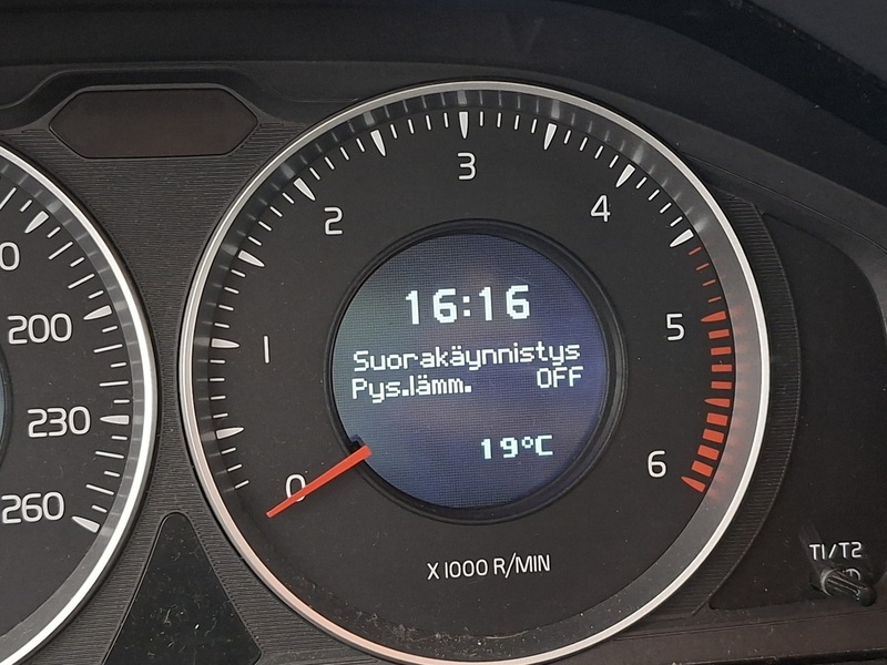 Volvo V70 vaihtoauto