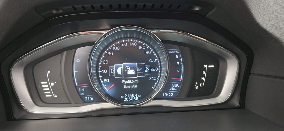 Volvo V70 vaihtoauto