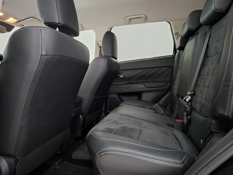 Mitsubishi Outlander PHEV vaihtoauto