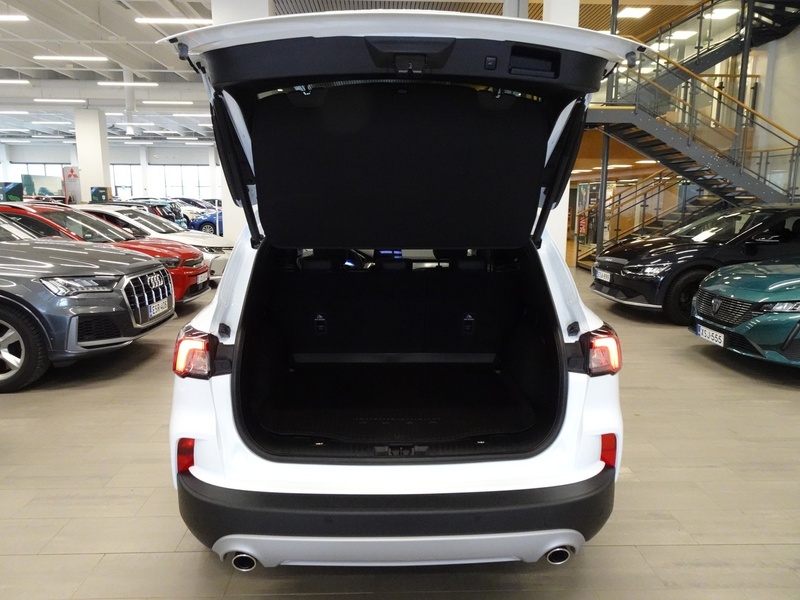 Ford Kuga vaihtoauto