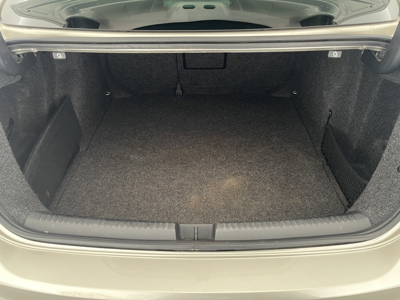 Volkswagen Jetta vaihtoauto