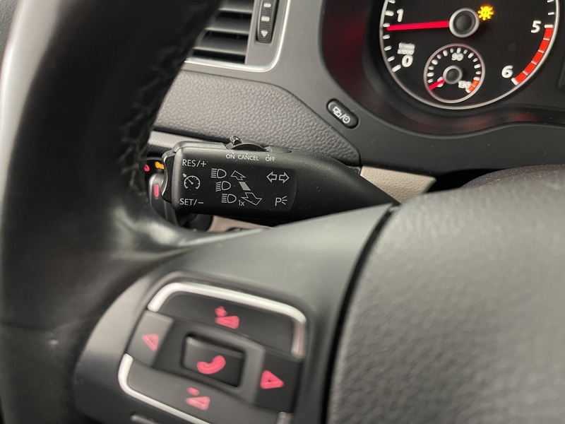 Volkswagen Jetta vaihtoauto