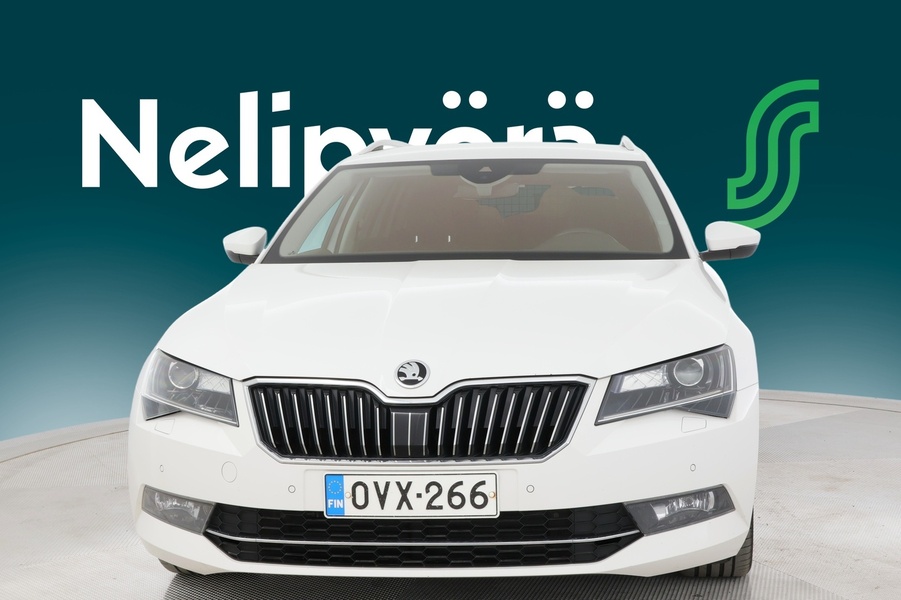 Skoda Superb vaihtoauto