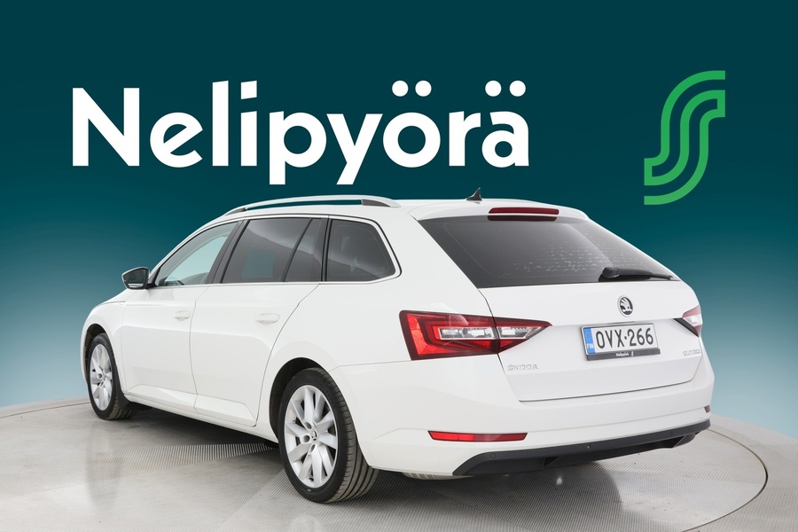 Skoda Superb vaihtoauto