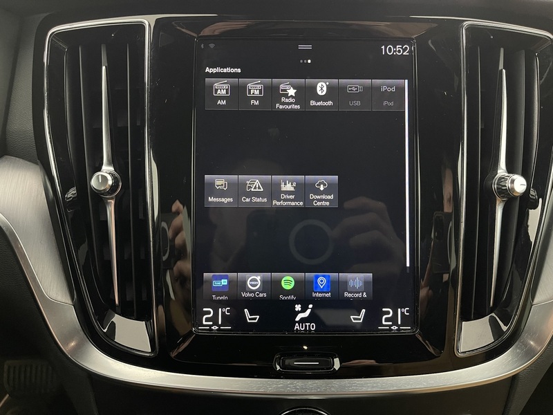 Volvo V60 vaihtoauto