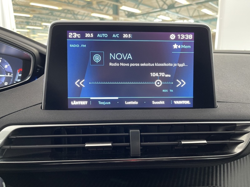 Peugeot 5008 vaihtoauto