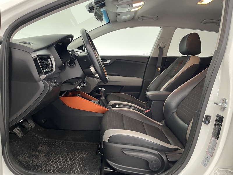 Kia Stonic vaihtoauto