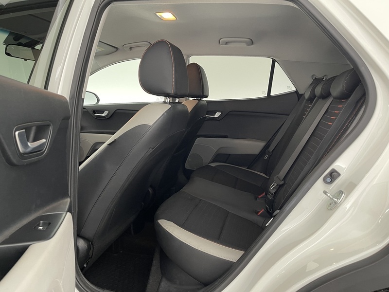 Kia Stonic vaihtoauto