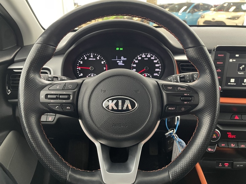 Kia Stonic vaihtoauto