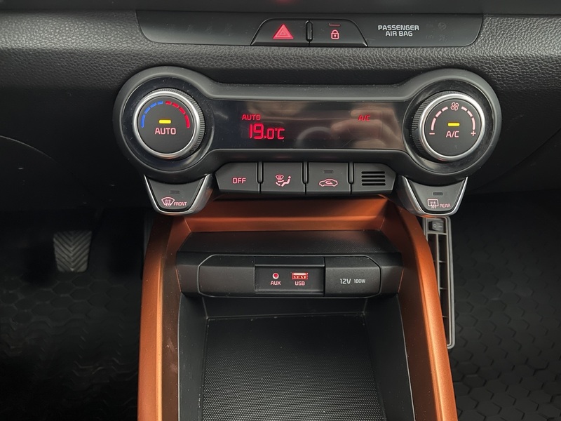 Kia Stonic vaihtoauto