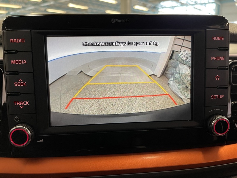 Kia Stonic vaihtoauto