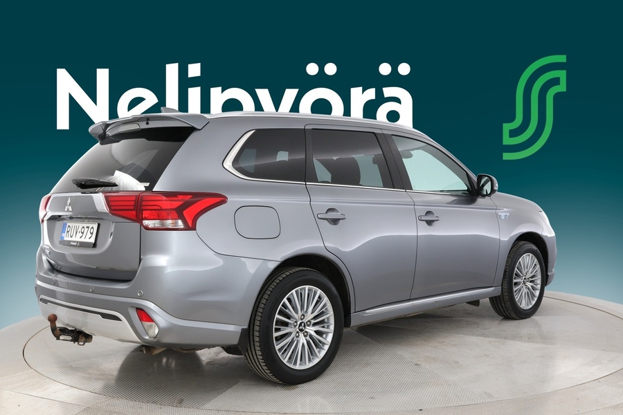 Mitsubishi Outlander PHEV vaihtoauto
