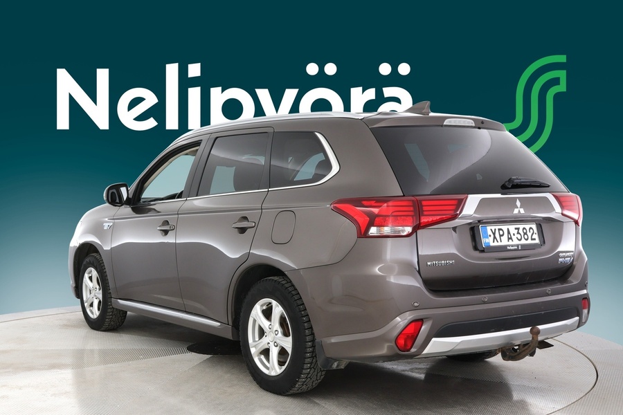 Mitsubishi Outlander PHEV vaihtoauto