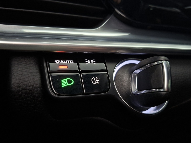 Porsche Panamera vaihtoauto