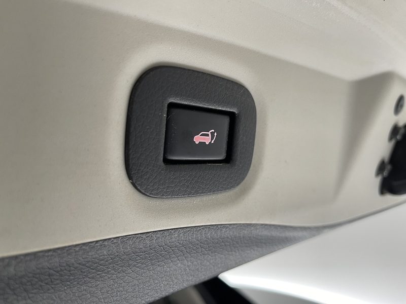 Nissan X-Trail vaihtoauto